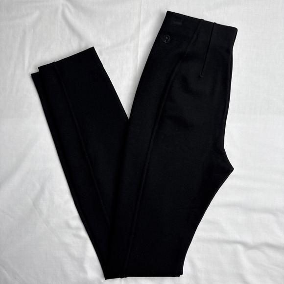 Lululemon Women's Stretch Knit HR Pull On Pant size XS NWT Black - Picture 1 of 11